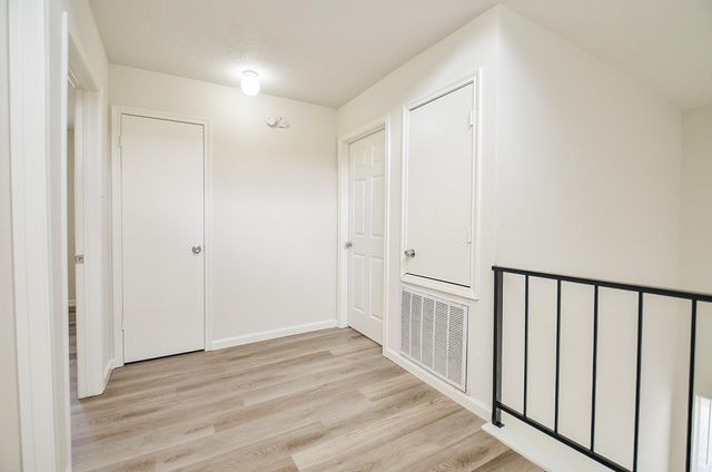 11818 Spring Grove Dr, Houston, TX 77099