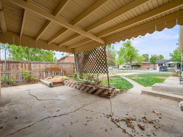 2161 Meadowbrook Drive, Denver, CO 80221