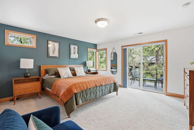 19536 E Campbell Road, Bend, OR 97702