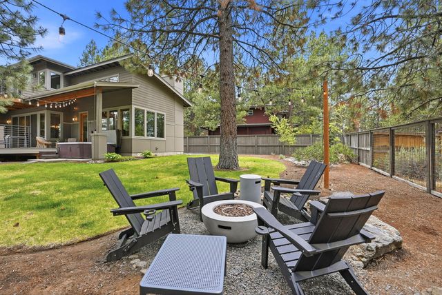 19536 E Campbell Road, Bend, OR 97702
