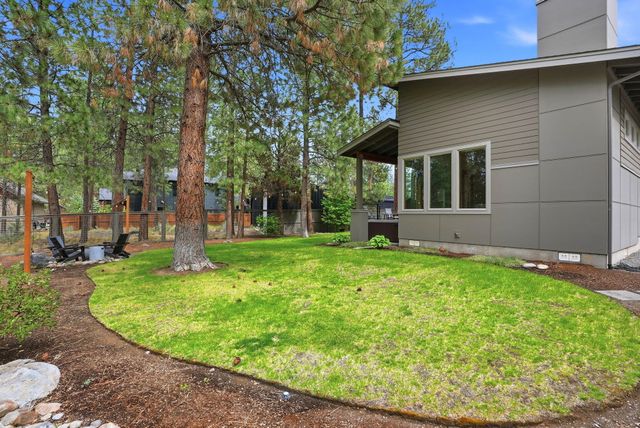 19536 E Campbell Road, Bend, OR 97702