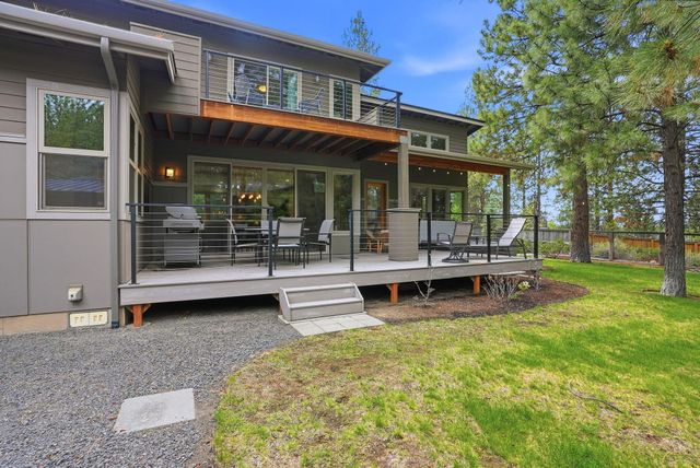 19536 E Campbell Road, Bend, OR 97702