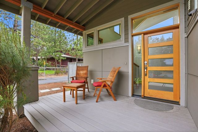 19536 E Campbell Road, Bend, OR 97702