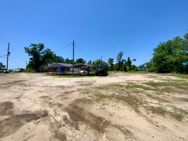 1638 SW SR 14, Madison, FL 32340