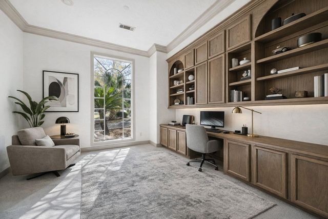 31 Enchanted Woods Drive, Kingwood, TX 77339