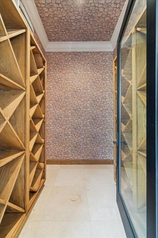 31 Enchanted Woods Drive, Kingwood, TX 77339