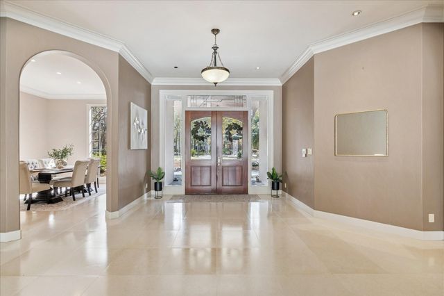 31 Enchanted Woods Drive, Kingwood, TX 77339