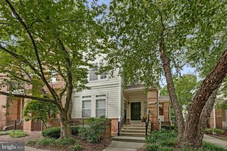1326 GARDEN WALL CIR #314, Reston, VA 20194