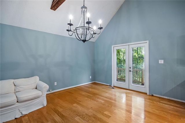 5825 Stonehaven NW Drive, Kennesaw, GA 30152