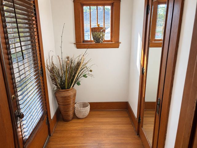 215 Brown Street Se, City Of Grand Rapids, MI 49507