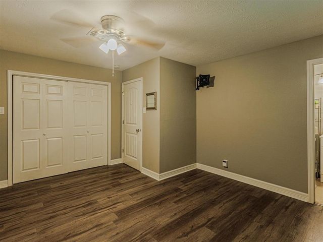 2210 17TH Street, Lake Charles, LA 70601