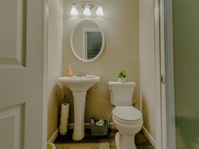 2210 17TH Street, Lake Charles, LA 70601