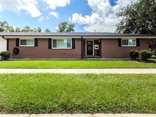 2210 17TH Street, Lake Charles, LA 70601