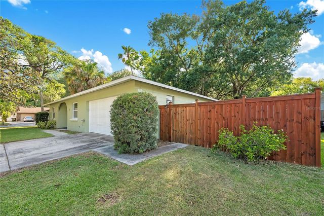 1507 FOXRIDGE RUN SW, Winter Haven, FL 33880
