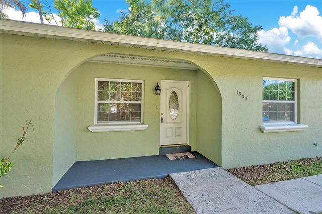 1507 FOXRIDGE RUN SW, Winter Haven, FL 33880