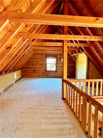 463 County Road 2281, Eureka Springs, AR 72631