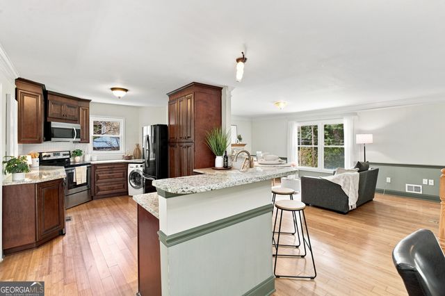 252 Shiloh Hills Drive NW, Kennesaw, GA 30144