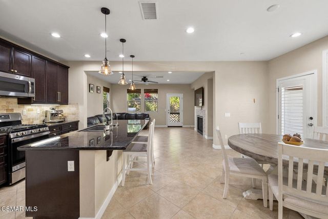 11401 Beechnut Street, Ventura, CA 93004