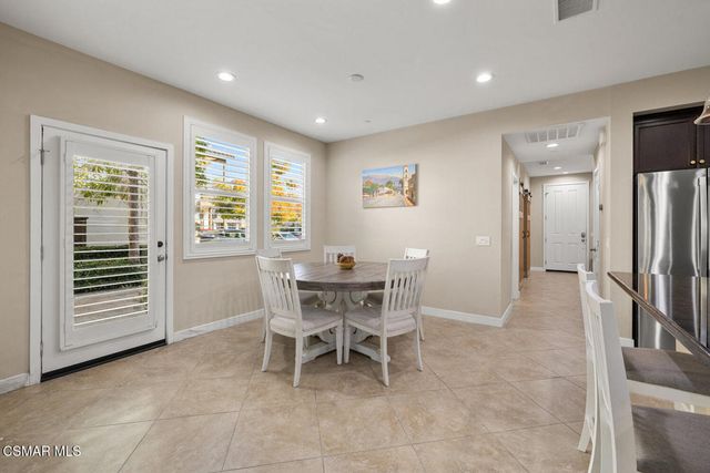 11401 Beechnut Street, Ventura, CA 93004