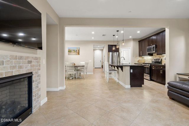 11401 Beechnut Street, Ventura, CA 93004