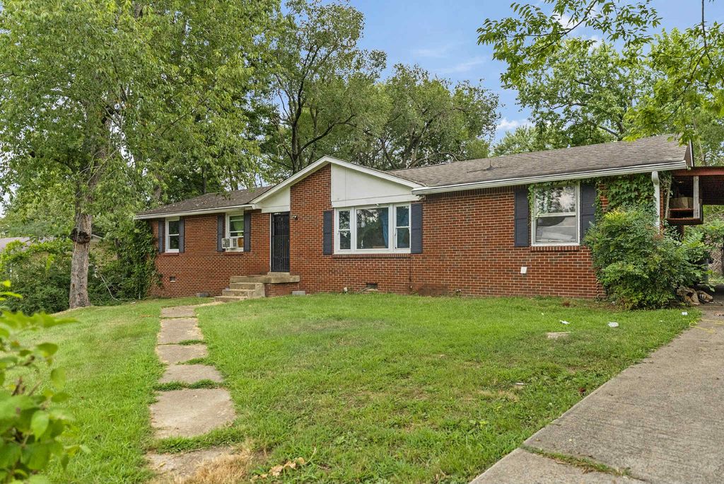 513 Aurelia Lynn Dr, Clarksville, TN 37042