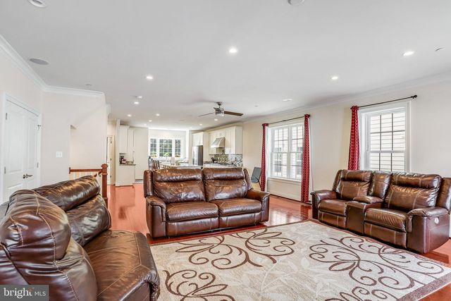 9064 KNOTT LN, Frederick, MD 21704