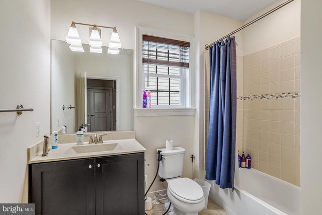 9064 KNOTT LN, Frederick, MD 21704