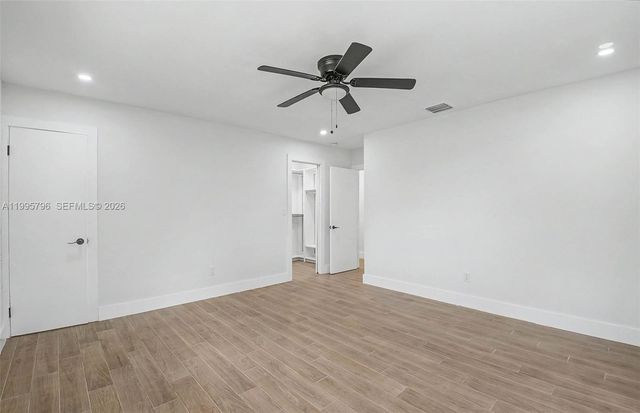 17050 SW 83rd Ave, Palmetto Bay, FL 33157