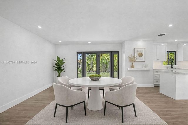 17050 SW 83rd Ave, Palmetto Bay, FL 33157