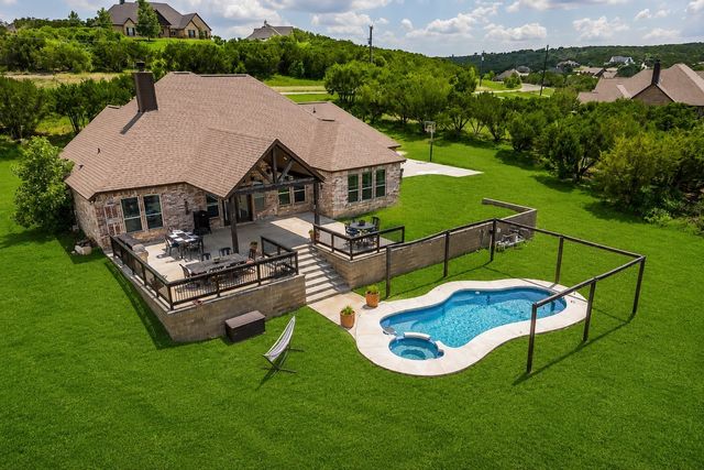 118 Cedar Mountain Drive, Weatherford, TX 76085