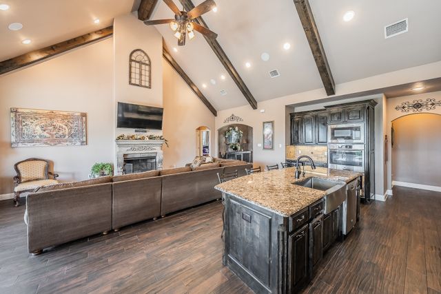 118 Cedar Mountain Drive, Weatherford, TX 76085