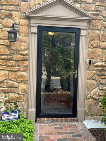 10939 PEBBLE RUN DR, Silver Spring, MD 20902