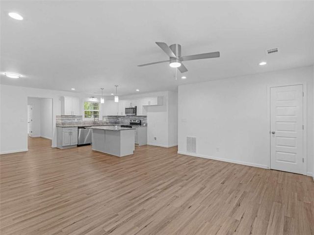 5712 Attucks Boulevard, Morrow, GA 30260