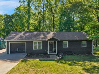 5712 Attucks Boulevard, Morrow, GA 30260