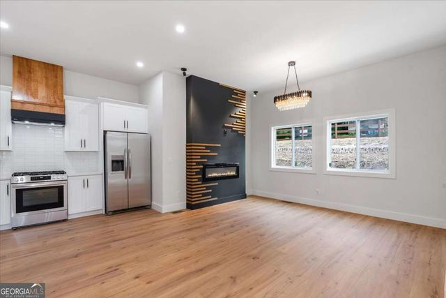 2328 Lakewood Avenue, Atlanta, GA 30315