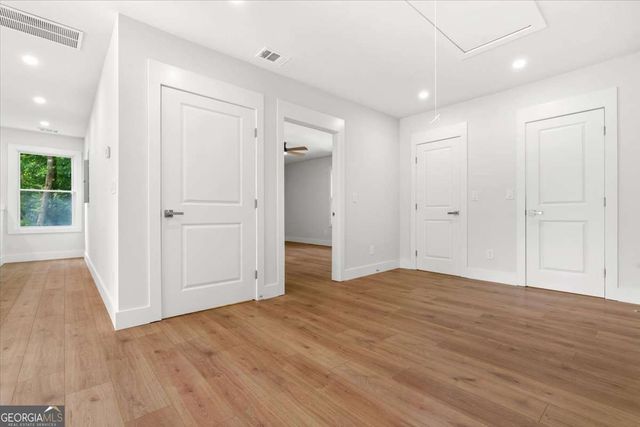 2328 Lakewood Avenue, Atlanta, GA 30315