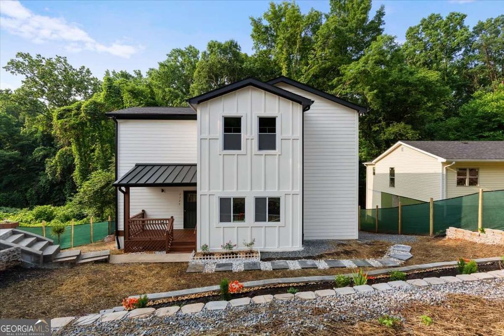 2328 Lakewood Avenue, Atlanta, GA 30315