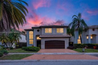 15615 SW 95th Lane, Miami, FL 33196