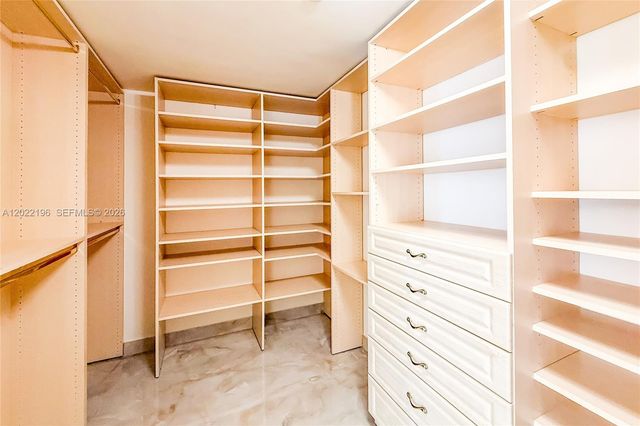 2100 N Ocean Blvd 19B, Fort Lauderdale, FL 33305