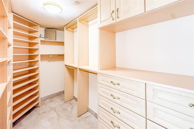 2100 N Ocean Blvd 19B, Fort Lauderdale, FL 33305