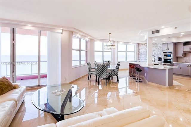 2100 N Ocean Blvd 19B, Fort Lauderdale, FL 33305