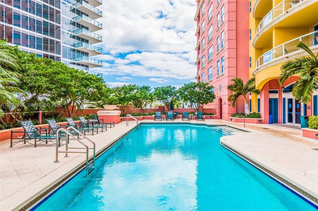 2100 N Ocean Blvd 19B, Fort Lauderdale, FL 33305