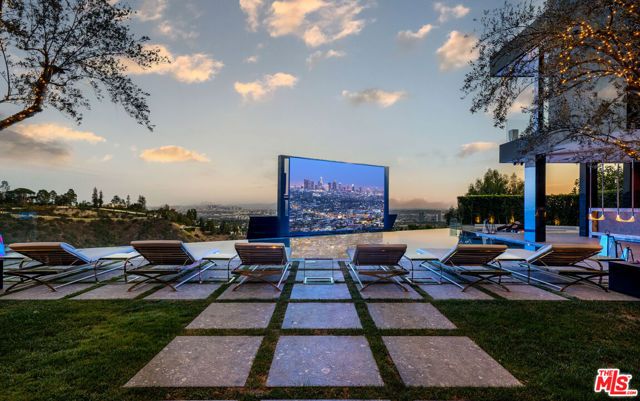 1200 Bel Air Road, Los Angeles, CA 90077