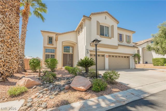 8121 Bear Clan Court, Las Vegas, NV 89131