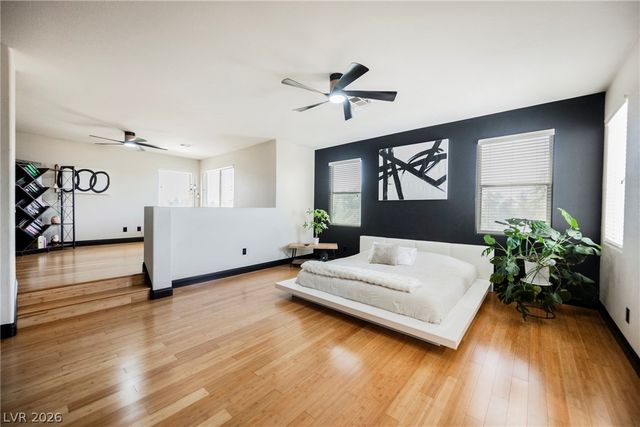 8121 Bear Clan Court, Las Vegas, NV 89131