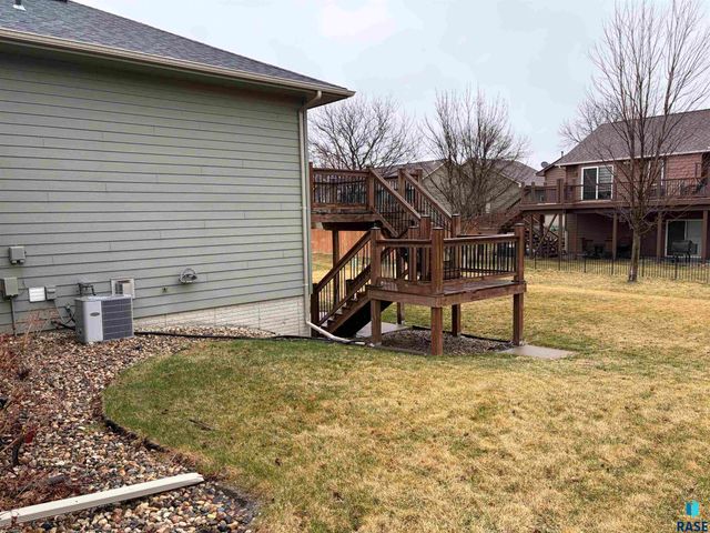 7504 S Aftyn Ave Avenue, Sioux Falls, SD 57108