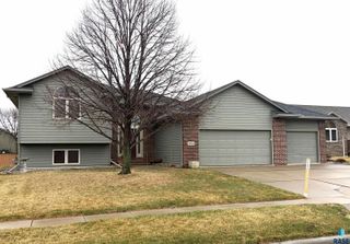 7504 S Aftyn Ave Avenue, Sioux Falls, SD 57108