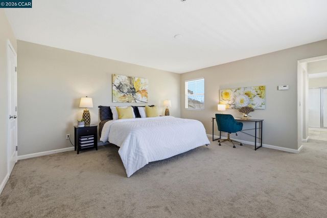 922 Oxford Ln, Brentwood, CA 94513