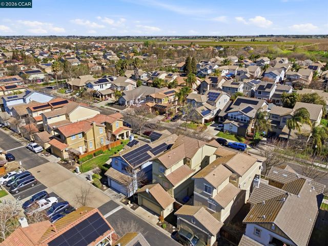 922 Oxford Ln, Brentwood, CA 94513