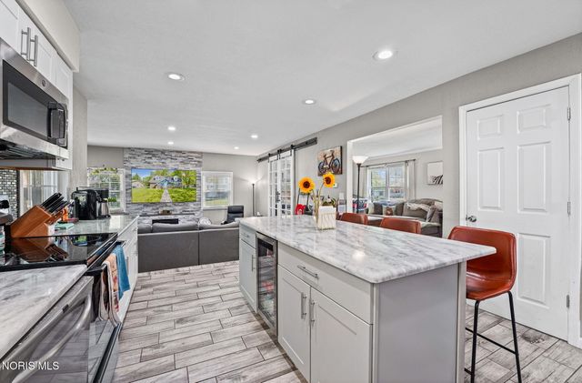 417 Harris Court, Maumee, OH 43537